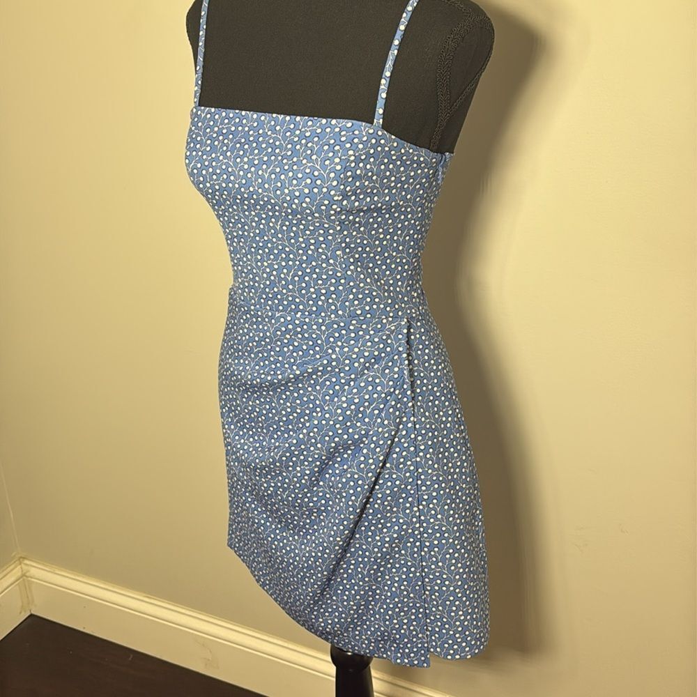 French Connection Elao Whisper Blue Floral Mini Dress Size 4 A-Line Wrap Skirt - Picture 6 of 8